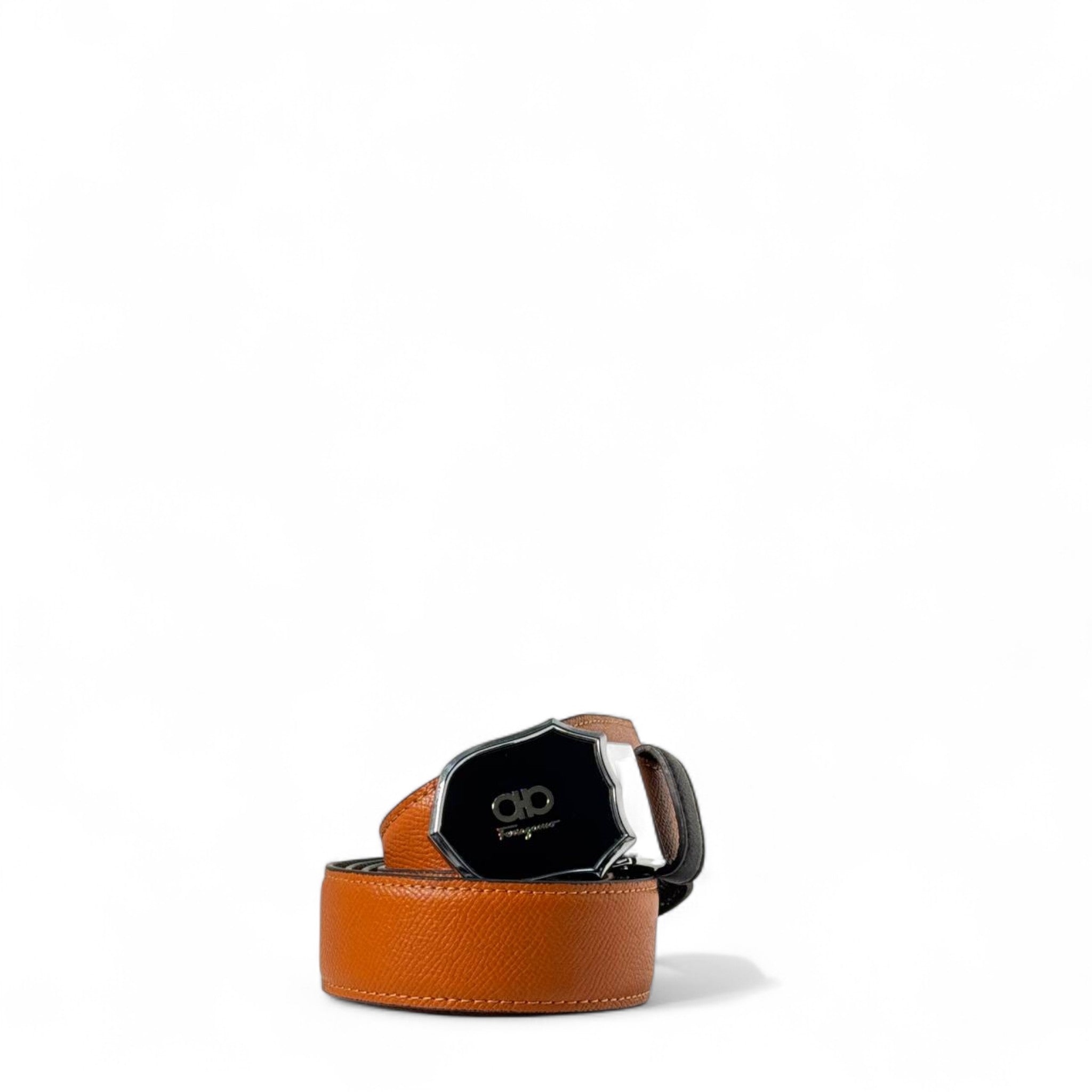 🧡 Salvatore Ferragamo Cognac Leather Belt – 125cm