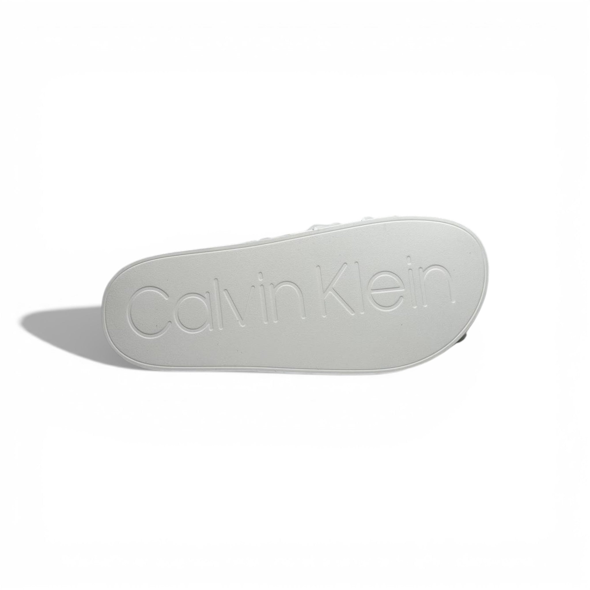 🤍✨ Calvin Klein Embossed Logo Slide Slippers – White Minimal Luxury ✨🤍
