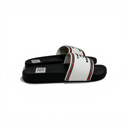 🤍🖤 Tommy Hilfiger White Logo Slide Slippers – Classic Sporty Style 🖤🤍