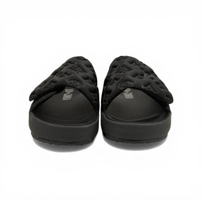 LOUIS VUITTON Luxury Black Monogram Slide Sandals – Embossed Design & Minimal Premium Style 👟