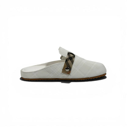 Burberry Check Pattern Slip-On Clogs with Buckle – Luxury Comfort Slides 🤍✨