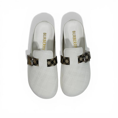 Burberry Check Pattern Slip-On Clogs with Buckle – Luxury Comfort Slides 🤍✨