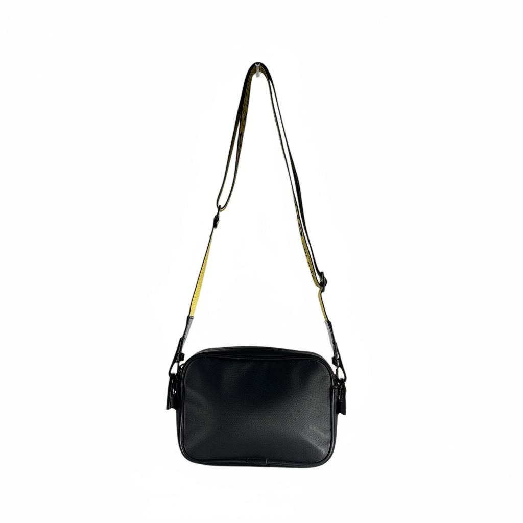 🖤 Off-White Signature Crossbody Bag 🔥✨