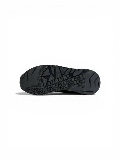 Diesel Black Slip-On Sneakers – Bold Logo Print, Lightweight Knit Trainer