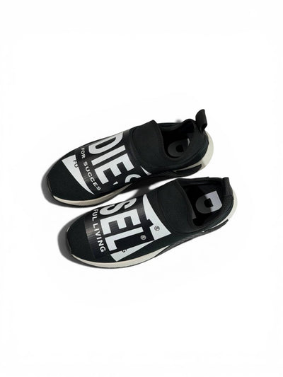 Diesel Black Slip-On Sneakers – Bold Logo Print, Lightweight Knit Trainer