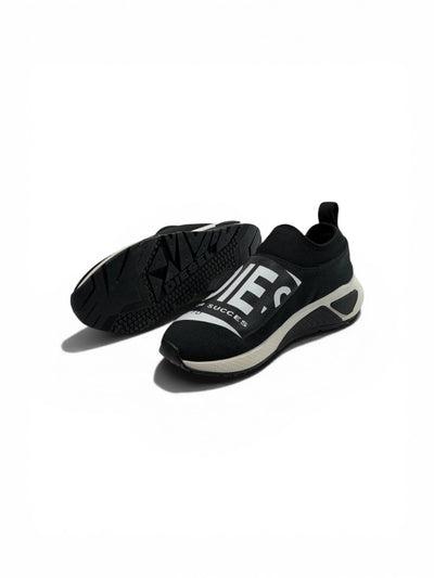 Diesel Black Slip-On Sneakers – Bold Logo Print, Lightweight Knit Trainer