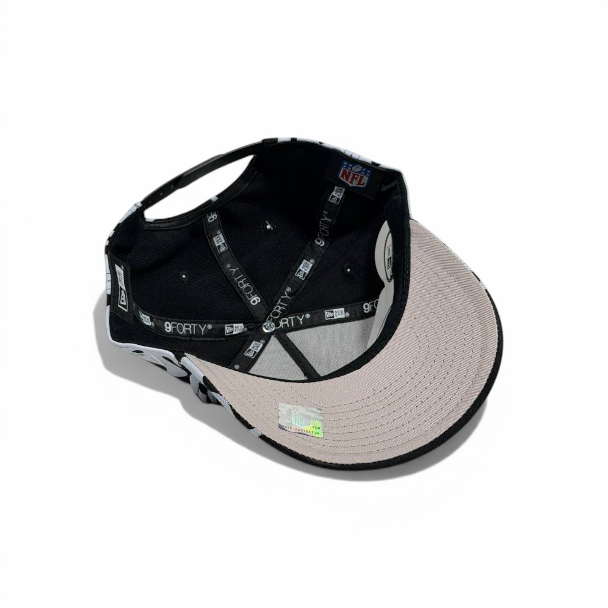 🧢 Las Vegas Raiders Flame Cap – Black & Grey Streetwear Edition