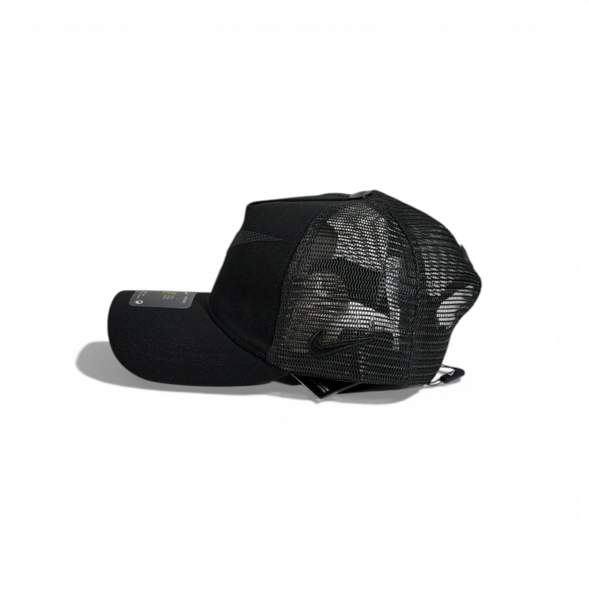 🧢 Nike Swoosh All-Black Trucker Baseball Cap 🖤⚡
