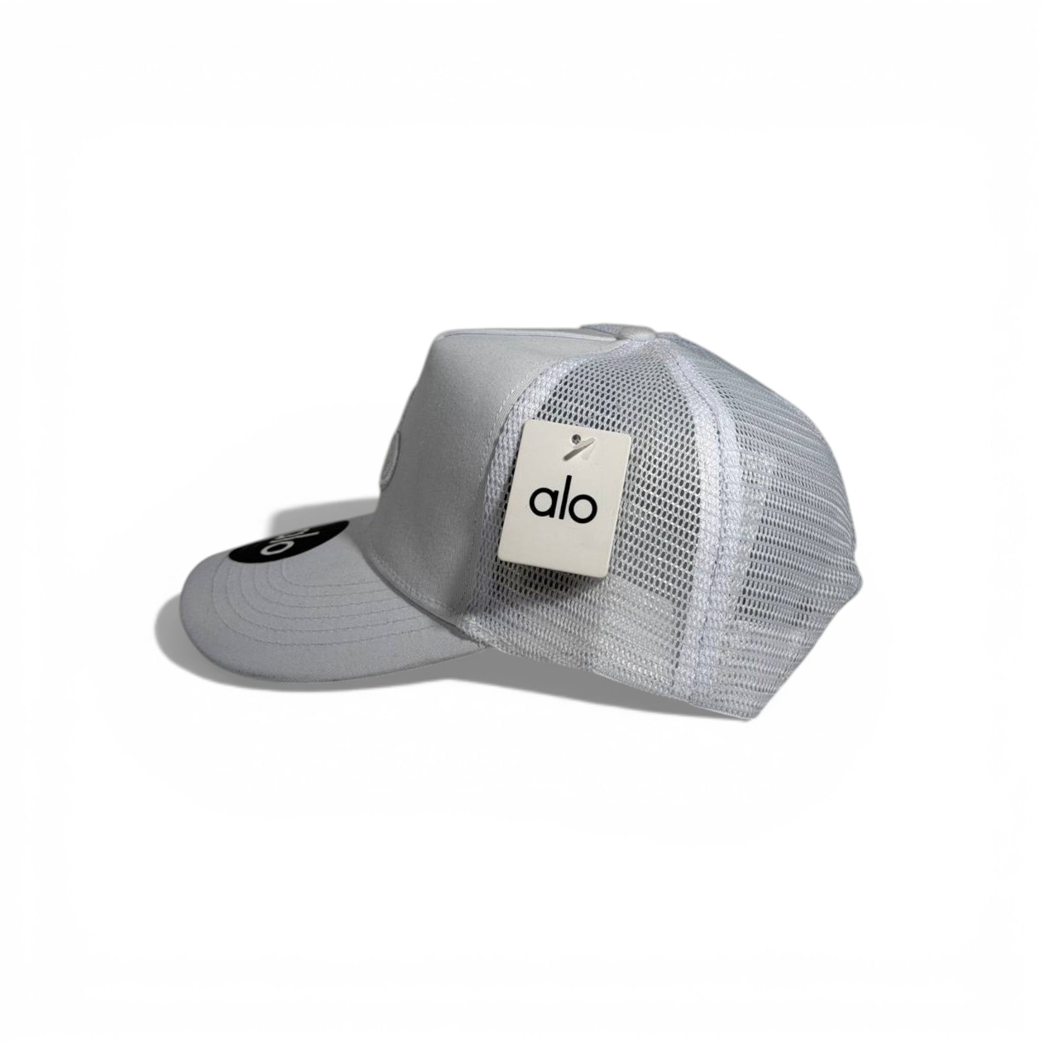 🤍 ALO White Mesh Logo Cap 🧢✨