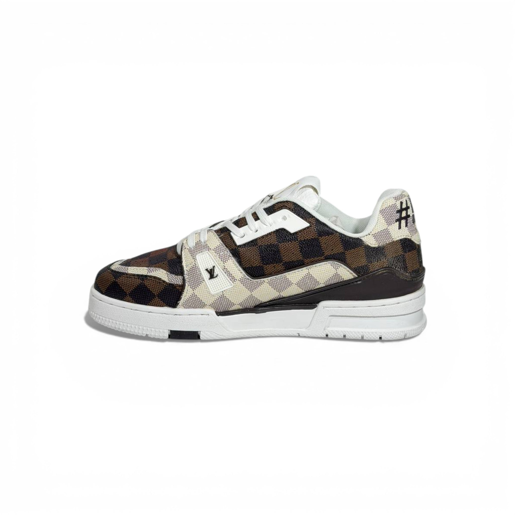 👟✨ Louis Vuitton Damier Low-Top Sneakers – Brown & Cream Luxury Street Style 🤎🤍