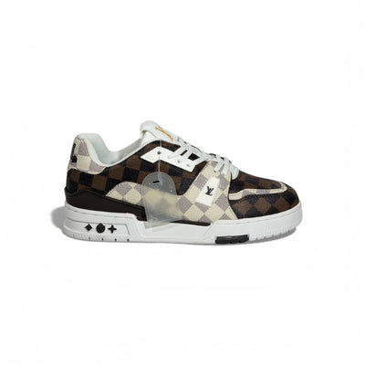 👟✨ Louis Vuitton Damier Low-Top Sneakers – Brown & Cream Luxury Street Style 🤎🤍
