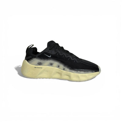 ⚡👟 Nike Futuristic Performance Sneakers – Black with Translucent Sole 🖤✨