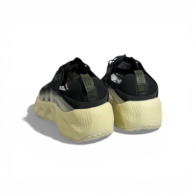⚡👟 Nike Futuristic Performance Sneakers – Black with Translucent Sole 🖤✨
