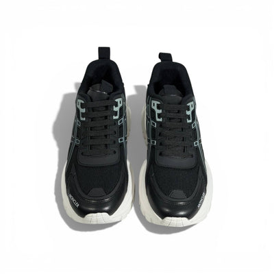 👟✨ Moncler Chunky Sneakers – Black & White Luxury Streetwear 🖤🤍🔥