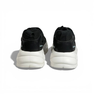 👟✨ Moncler Chunky Sneakers – Black & White Luxury Streetwear 🖤🤍🔥