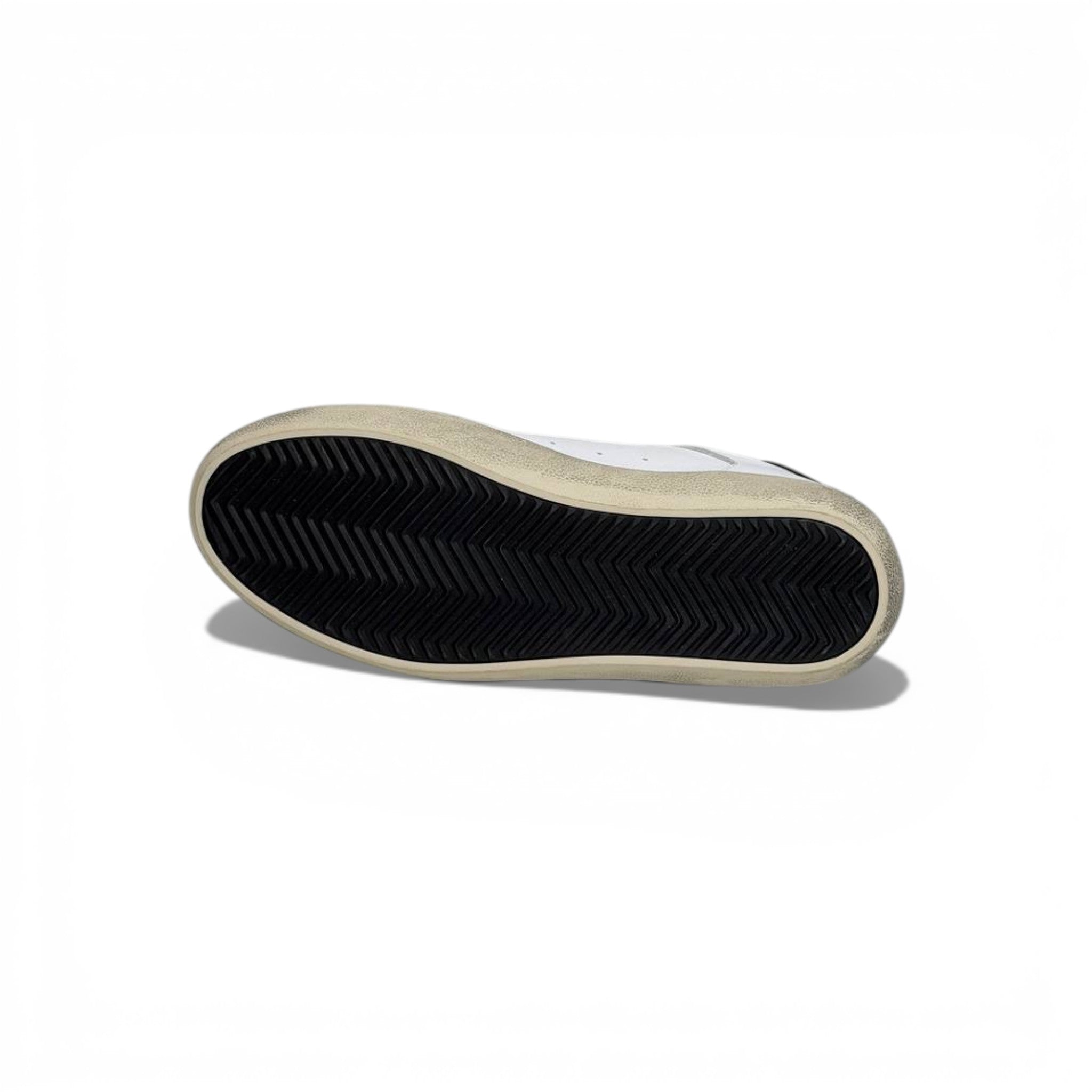 ⭐🤍 Golden Goose Superstar White Sneakers – Iconic Star Edition 👟✨