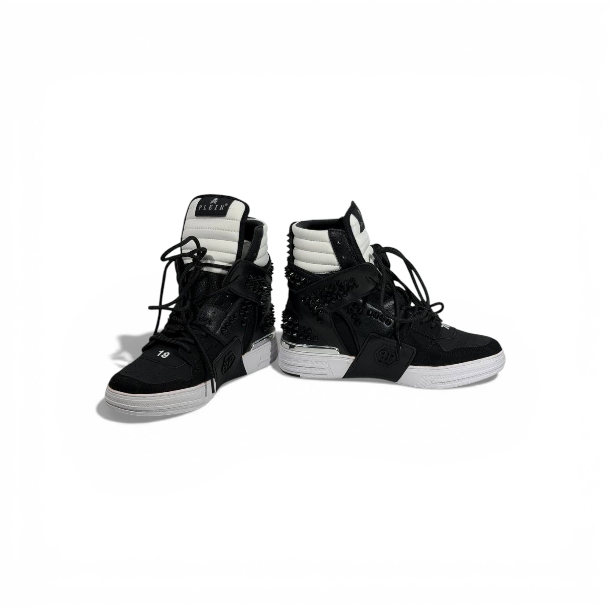 👟 Philipp Plein Black & White Studded High-Top Sneakers – Bold Luxury Statement 🖤🤍🔥