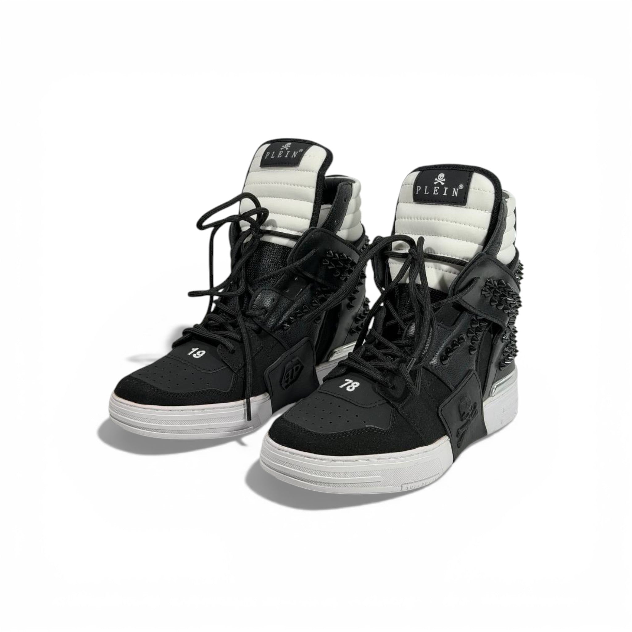 👟 Philipp Plein Black & White Studded High-Top Sneakers – Bold Luxury Statement 🖤🤍🔥
