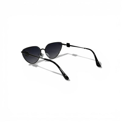 🕶️🖤 Loewe Black Cat Eye Sunglasses – Iconic Minimal Luxury 🖤🕶️