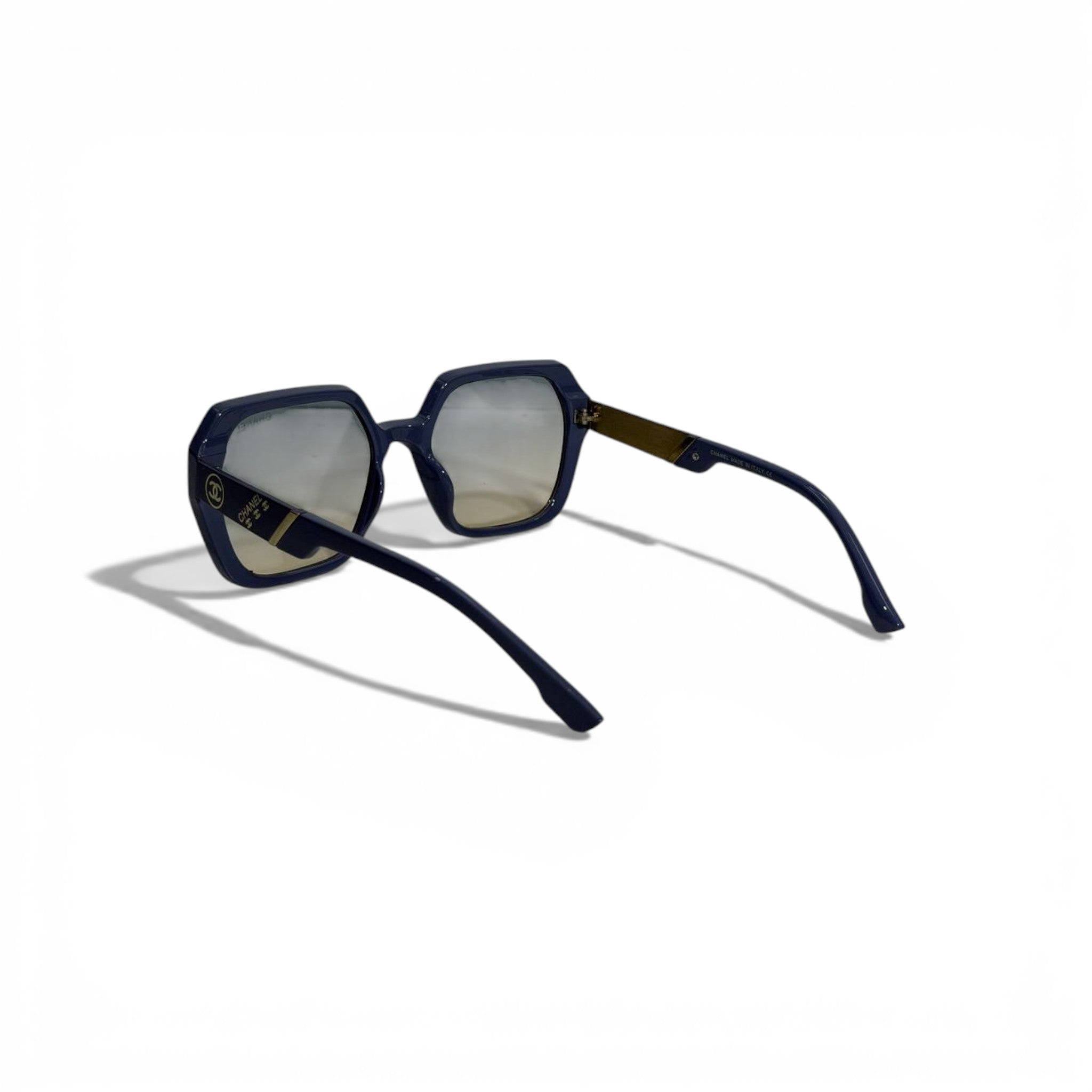 🕶️💙 Chanel Oversized Square Sunglasses with Iconic Logo 💙🕶️