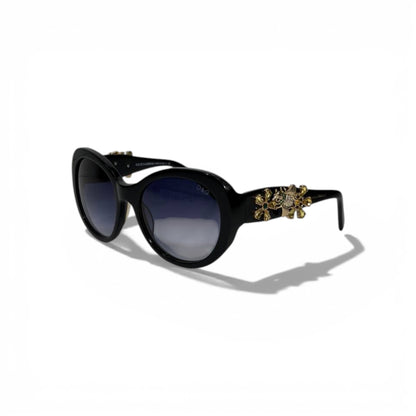 🕶️✨ Dolce & Gabbana Oval Sunglasses with Gold Baroque Detailing ✨🕶️