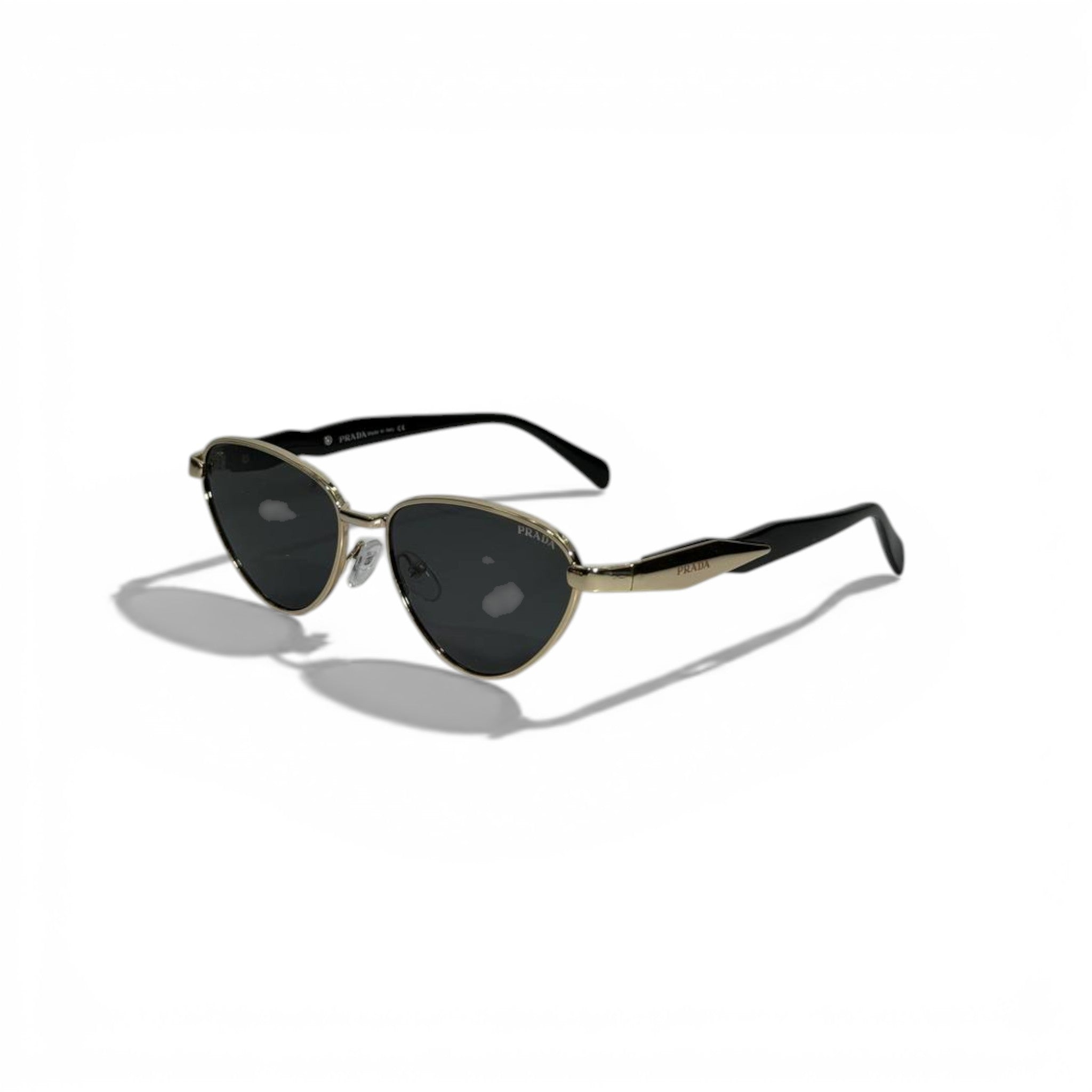 Prada Oval Sunglasses – Black & Gold Timeless Luxury 🕶️✨