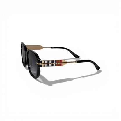 Burberry Black Square Sunglasses Iconic Check Detail Luxury 🕶️🖤✨