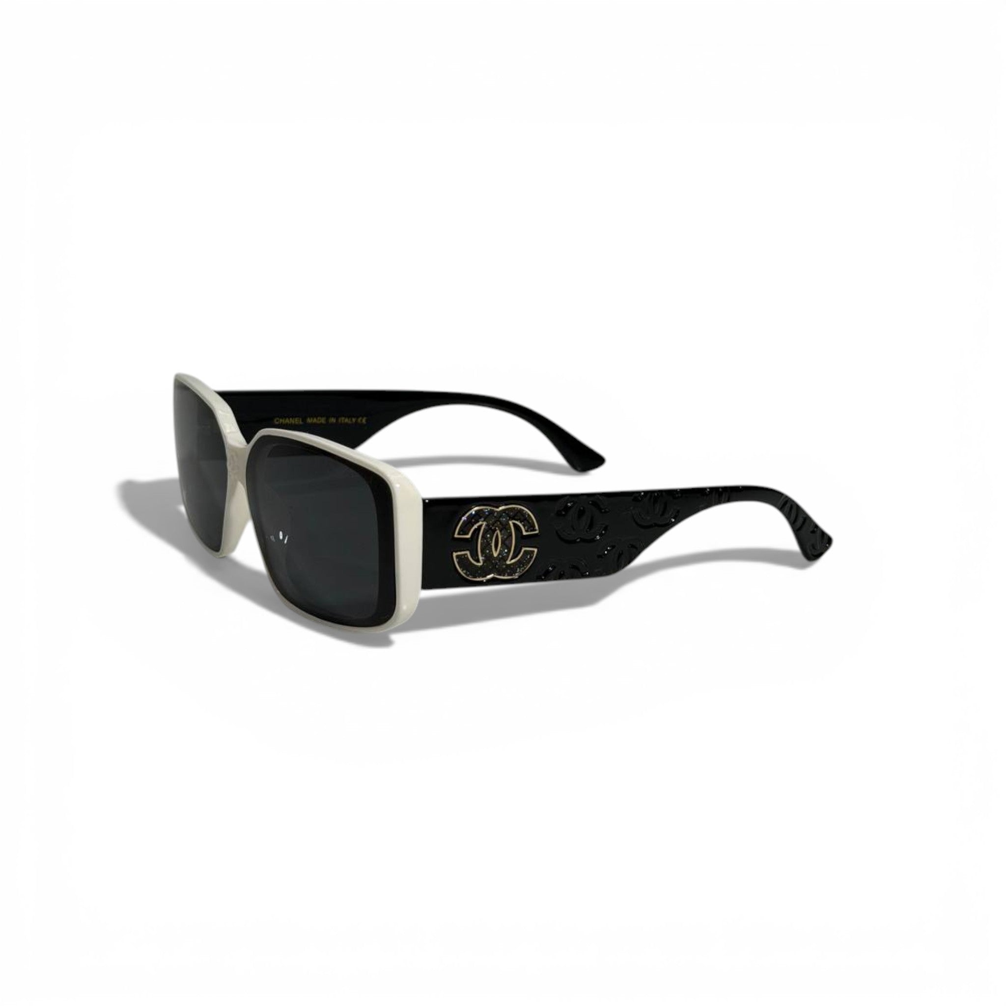 CHANEL Black & White Statement Sunglasses Iconic Luxury Look 🖤🤍✨
