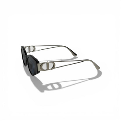 🖤 DIOR Oval Sunglasses – Black Frame & Dark Lenses | Iconic CD Hinge Detail 🖤