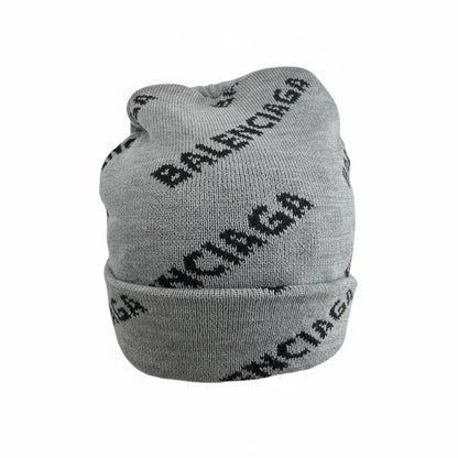 🧢 Balenciaga All-Over Logo Knit Beanie – Iconic Street Luxury 🩶🔥