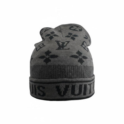 🧢 Louis Vuitton Monogram Knit Beanie – Iconic Winter Luxury 🩶✨