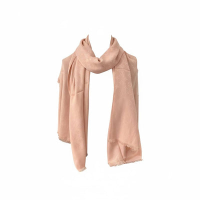 🌸✨ Louis Vuitton Blush Pink Monogram Scarf – Soft Luxury Feminine Elegance 🧣💎