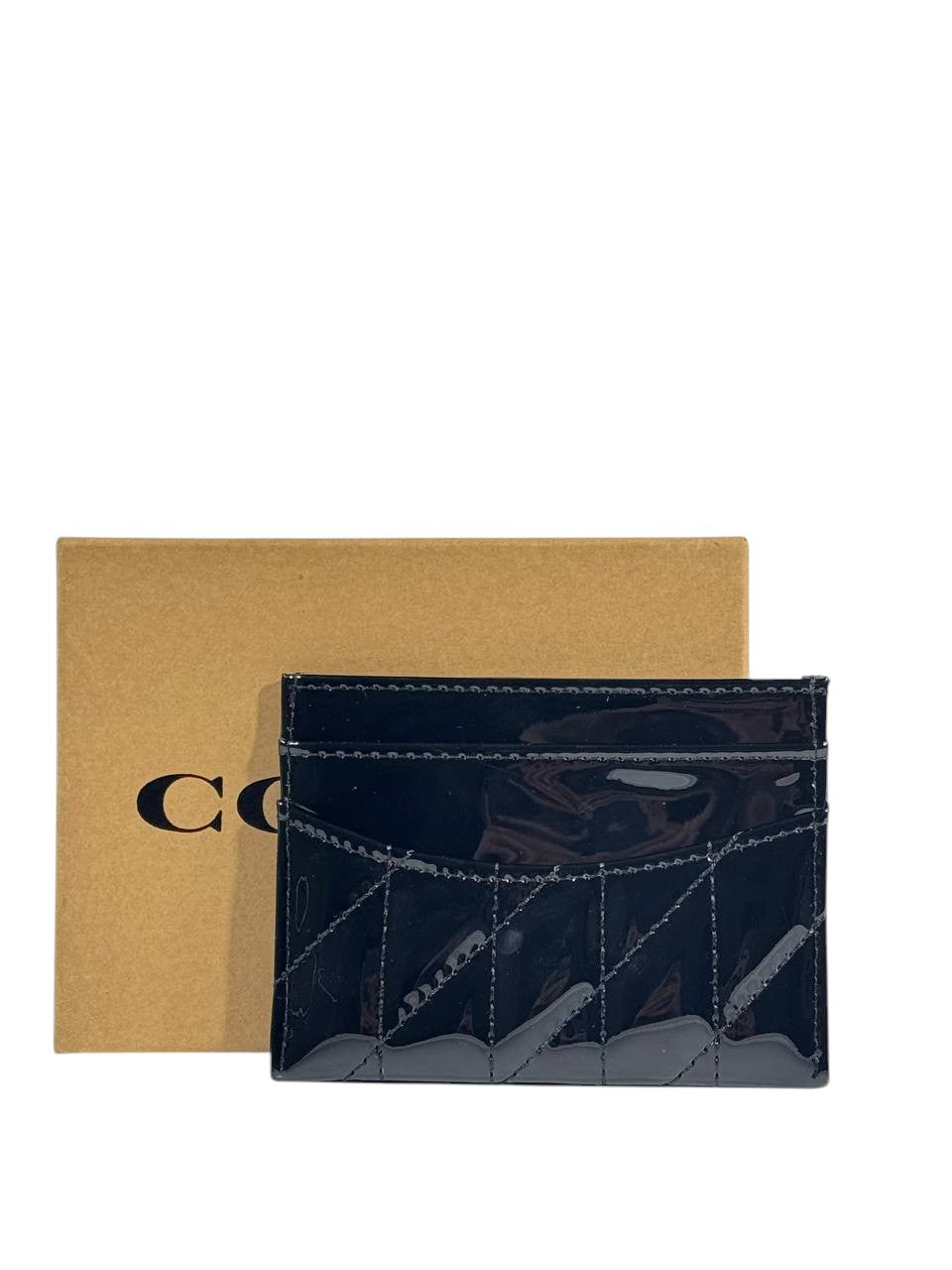 🖤 Coach Quilted Glossy Black Card Holder – Gold "C" Emblem