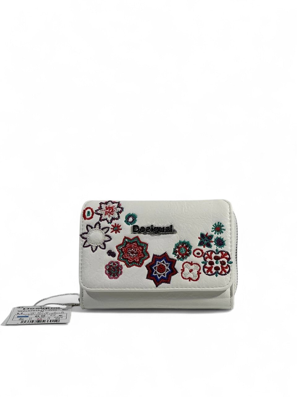 🌼 Desigual White Floral Embroidered Wallet – Artistic & Unique