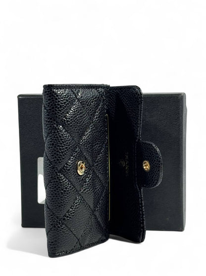 🖤 Chanel Classic Black Quilted Wallet – Gold CC Logo