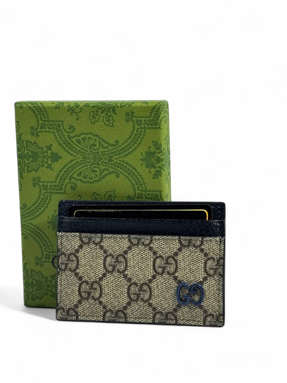 🖤 Gucci GG Supreme Card Holder – Black Edition
