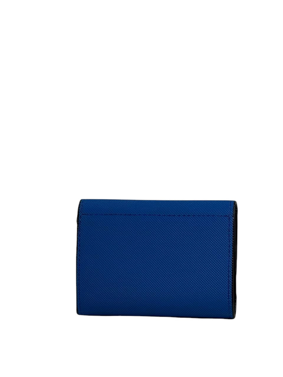 🐊 Lacoste Blue Trifold Wallet – Sporty Elegance 💙✨
