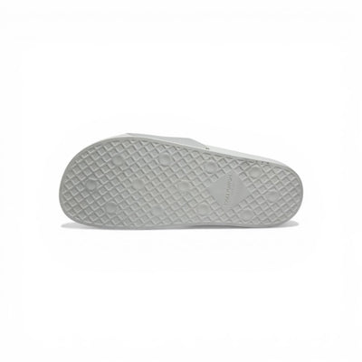 🤍 Louis Vuitton Slides – White Pastel Monogram Edition 🌸✨