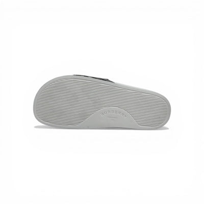 🤍✨ Burberry Slides – Check Pattern White Edition 🔥🩴