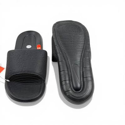 ⚫ Nike Calm Slides – All Black Minimal Comfort
