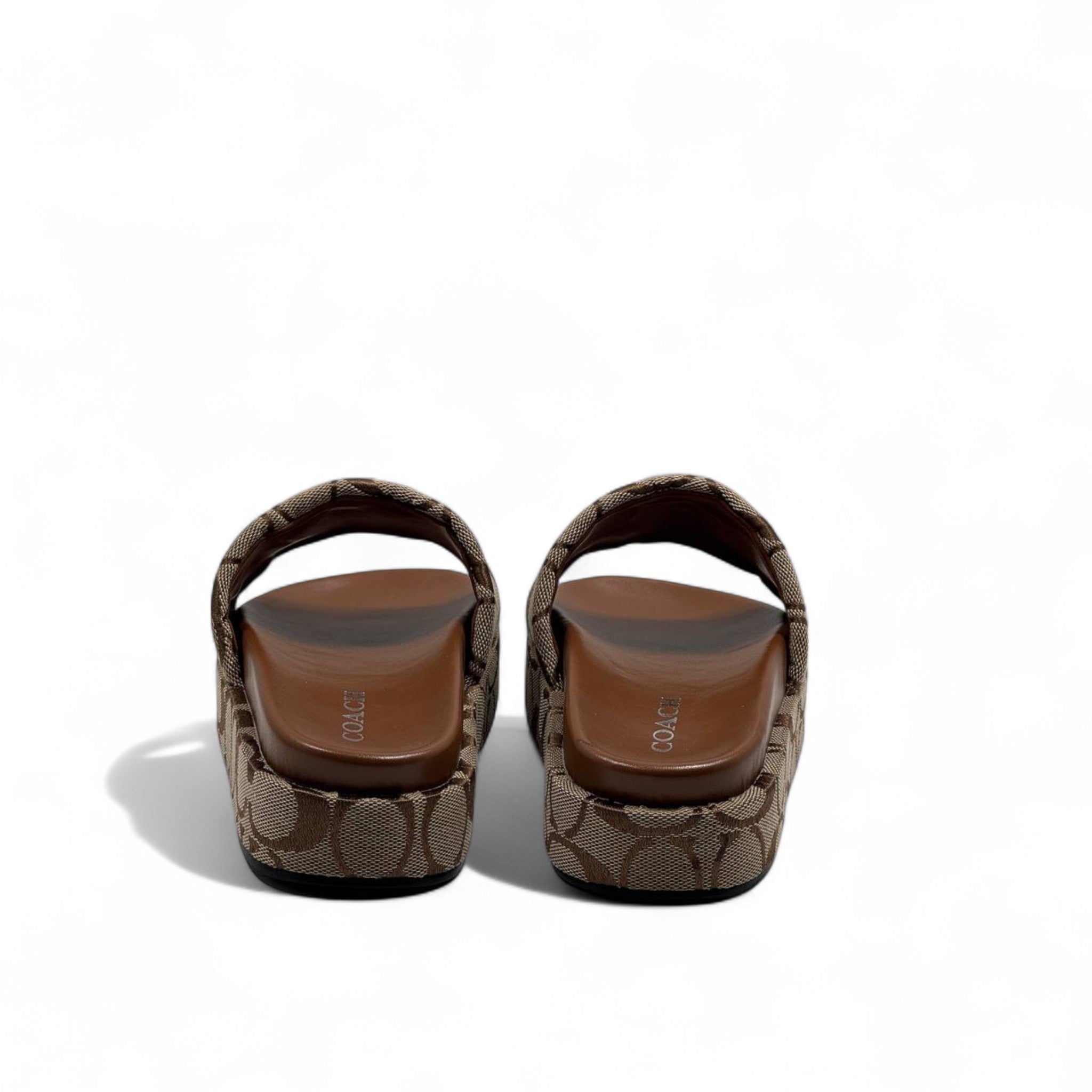Coach Signature C Platform Slippers – Gold Buckle Charm ✨