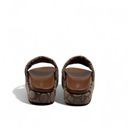Coach Signature C Platform Slippers – Gold Buckle Charm ✨