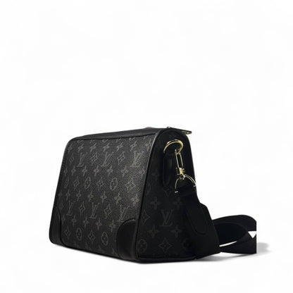 Louis Vuitton Monogram Eclipse Crossbody Bag 🖤🎒