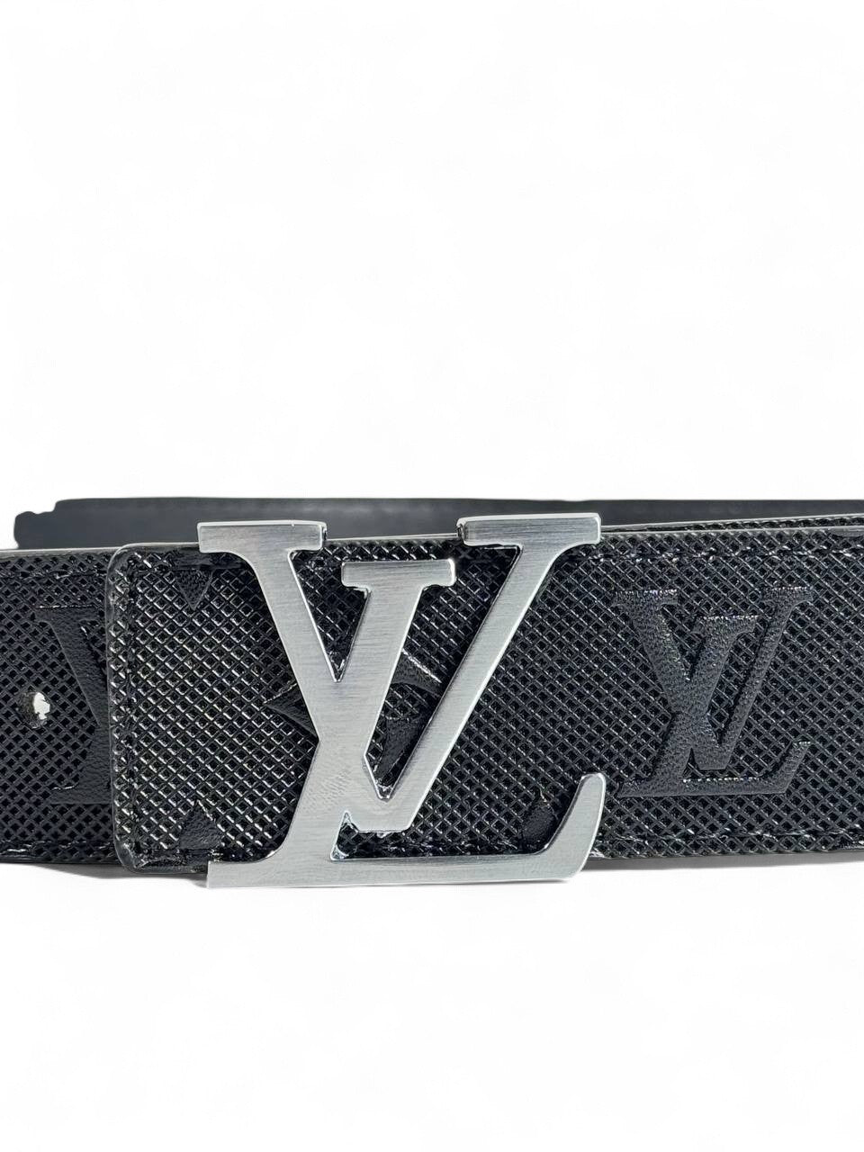 Louis Vuitton Monogram Black Belt 🖤 | 110 cm Silver LV Buckle – Timeless Elegance