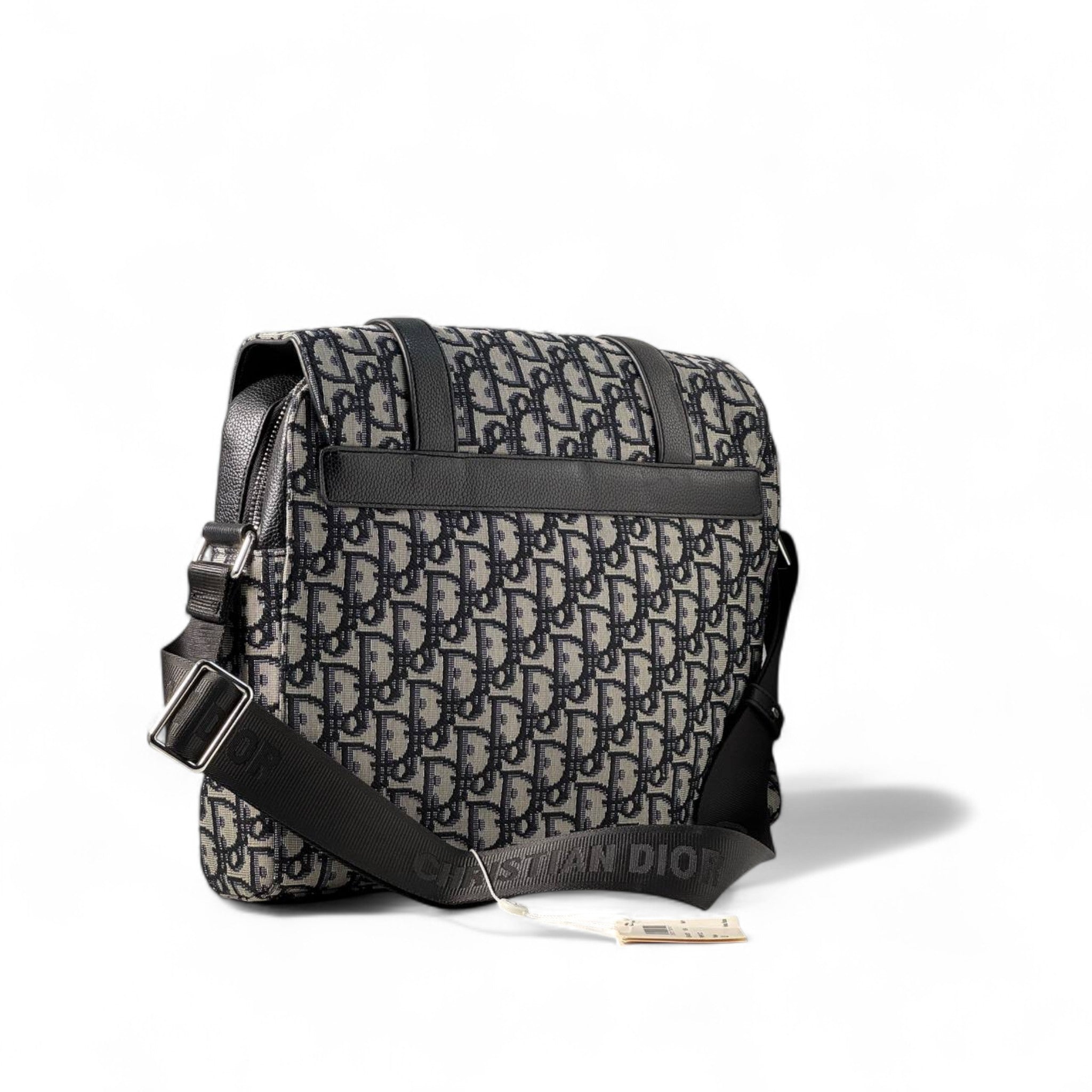 📩 Dior Oblique Canvas Messenger Bag – Monogram Edition 🖤