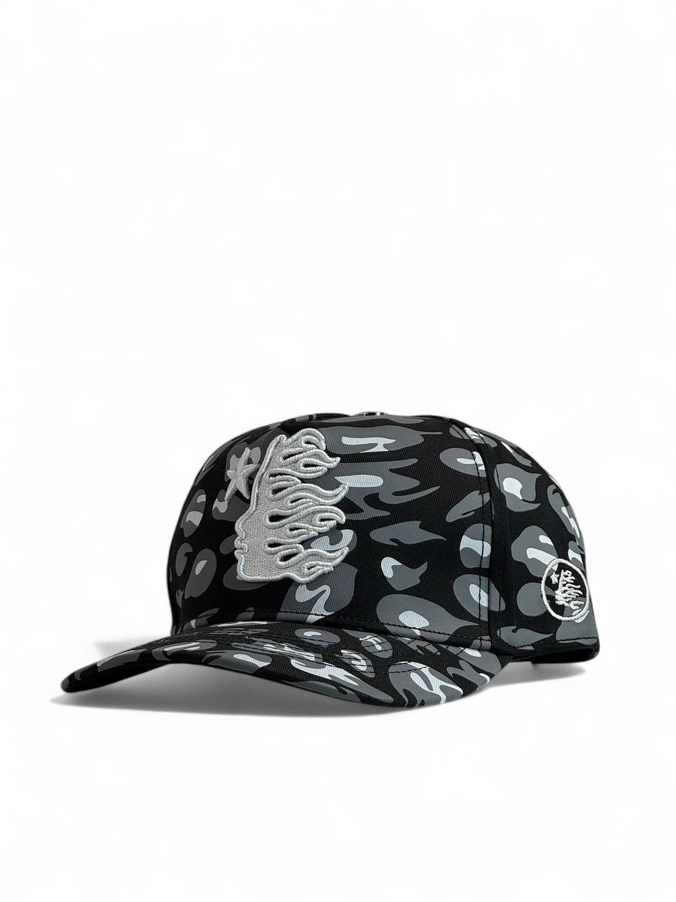 Hellstar Camo Snapback Cap 🖤🔥 Limited Edition Streetwear