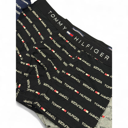 🩳 Tommy Hilfiger Men’s Boxer Set – 3-Pack All-Over Logo Print Edition (Navy, Black, Grey) 🔁