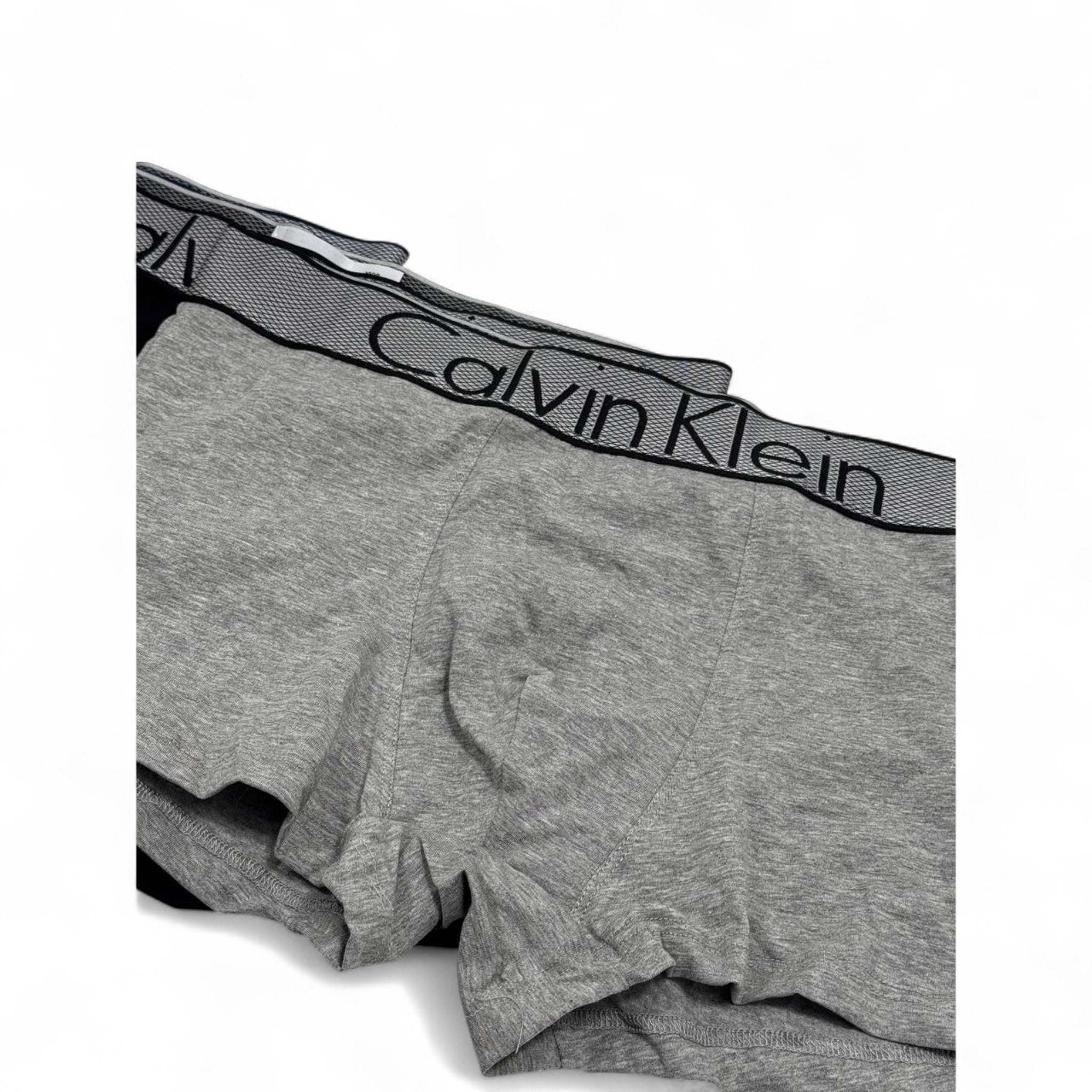 🩳 Calvin Klein Men’s Boxer Set – 3-Pack Core Modern Cotton (Navy, Black, Grey) 🖤