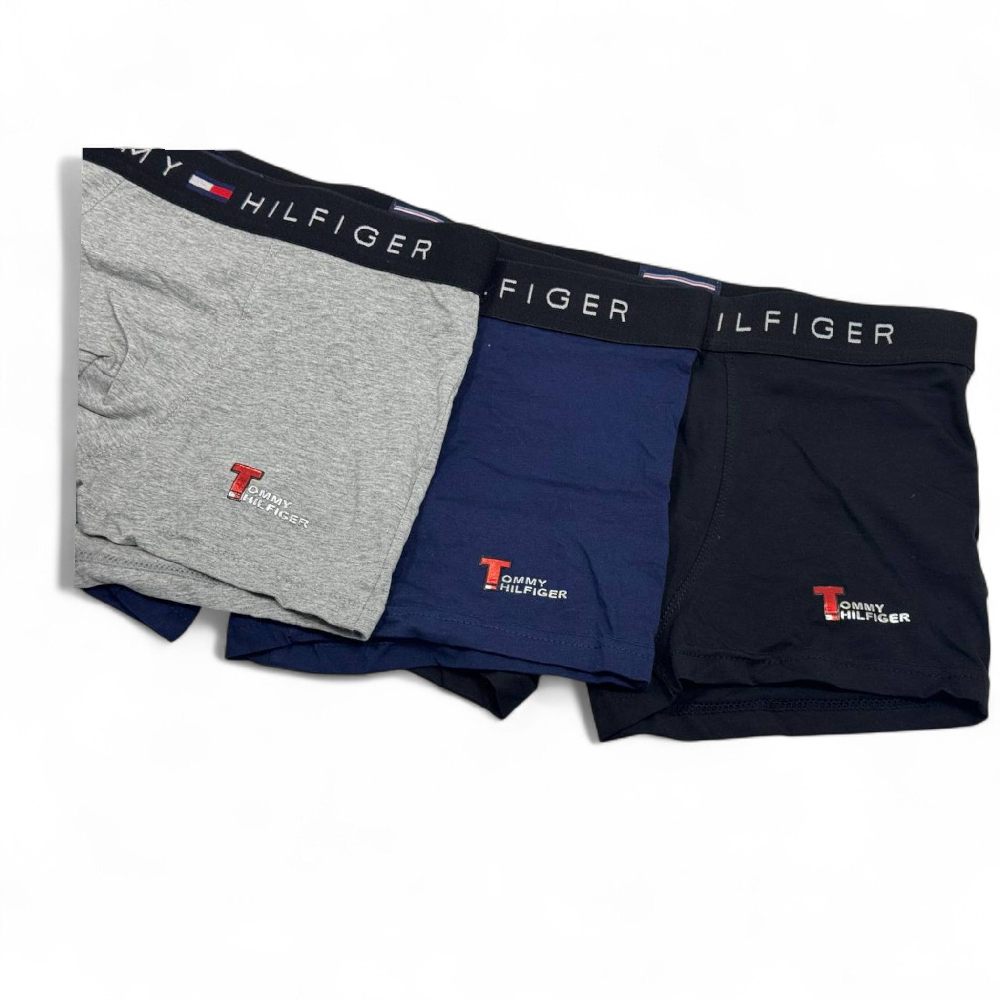 🩳 Tommy Hilfiger Men’s Boxer Briefs – 3-Pack Signature T Logo Set (Grey, Navy, Black) 🇺🇸