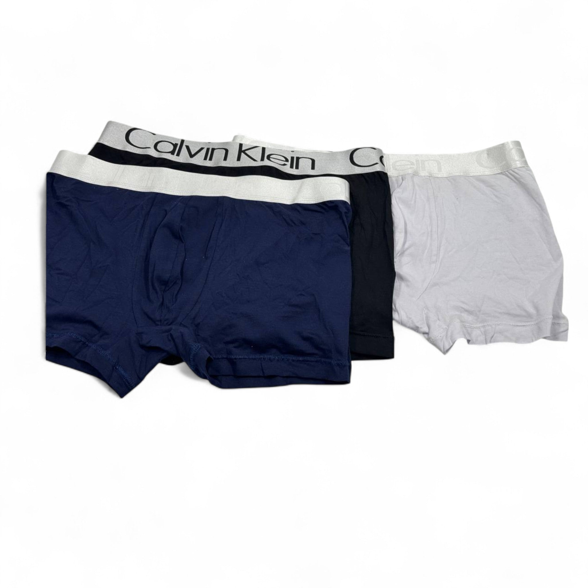 🩳 Calvin Klein Men’s Boxer Set – 3-Pack Silver Waistband Edition (Navy, Black, Grey) ✨